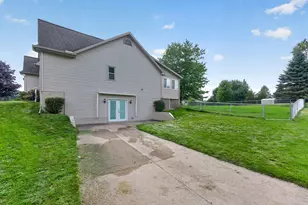 2101 Appleway Dr, Jackson, MI 49203 - Photo 53