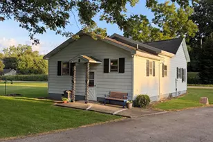 1638 2nd St, Galien, MI 49113 - Photo 1
