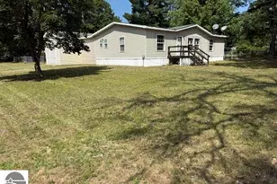 511 Oak St, Baldwin, MI 49304 - Photo 7