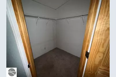 4550 S Darr Road, Scottville, MI 49454 - Photo 9