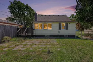 21915 Ridgeway St, Saint Clair Shores, MI 48080 - Photo 23