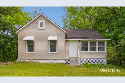 908 S Lafayette Street, Greenville, MI 48838 - Photo 3
