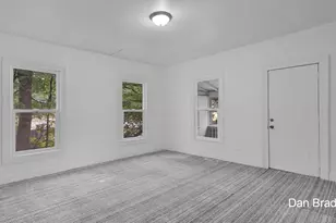 908 S Lafayette St, Greenville, MI 48838 - Photo 7