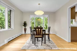 2850 Burritt St NW, Grand Rapids, MI 49504 - Photo 15