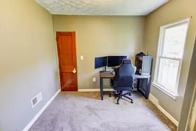 2504 Logan Avenue, Kalamazoo, MI 49008 - Photo 17