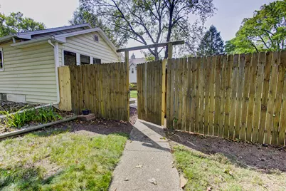 2504 Logan Avenue, Kalamazoo, MI 49008 - Photo 37
