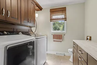 1244 Merry Brook Drive, Kalamazoo, MI 49048 - Photo 13