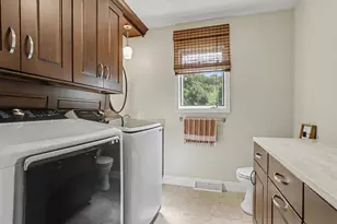 1244 Merry Brook Dr, Kalamazoo, MI 49048 - Photo 13