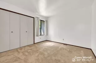 6380 Wainscot Dr SE, Grand Rapids, MI 49546 - Photo 17