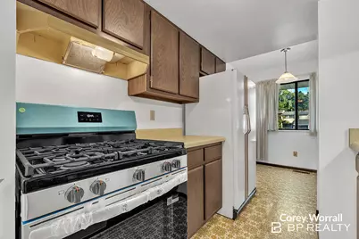 6380 Wainscot Drive SE #106, Grand Rapids, MI 49546 - Photo 7