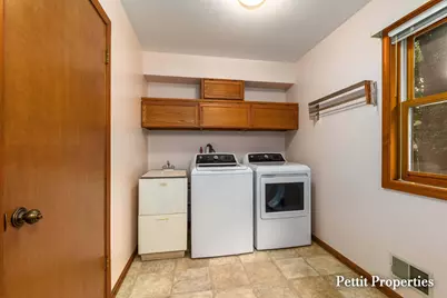 1687 Oakvale Drive SW, Wyoming, MI 49519 - Photo 17