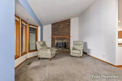 1687 Oakvale Drive SW, Wyoming, MI 49519 - Photo 5