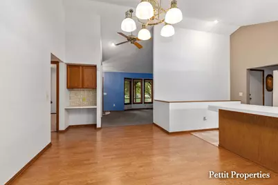 1687 Oakvale Drive SW, Wyoming, MI 49519 - Photo 7