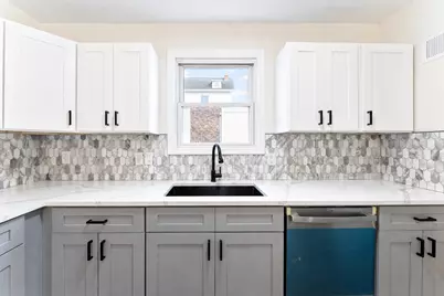 25503 New York Street, Dearborn Heights, MI 48125 - Photo 17