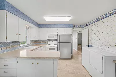 24 E 32nd Street, Holland, MI 49423 - Photo 11