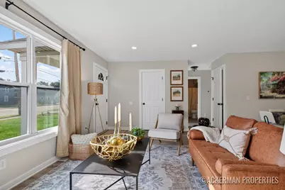 2129 Cleveland Avenue SW, Wyoming, MI 49509 - Photo 9