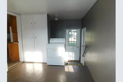 489 S Catalpa Avenue, White Cloud, MI 49349 - Photo 17