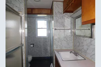489 S Catalpa Avenue, White Cloud, MI 49349 - Photo 15