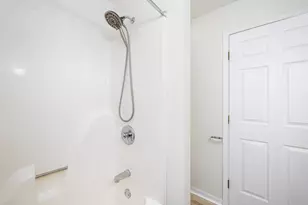 115 S Main St, Chelsea, MI 48118 - Photo 17