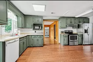 323 Evergreen St, Sheridan, MI 48884 - Photo 7