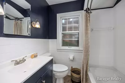 920 Ellsmere Street NE, Grand Rapids, MI 49505 - Photo 15