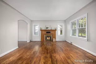 920 Ellsmere St NE, Grand Rapids, MI 49505 - Photo 5