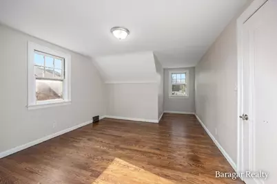 920 Ellsmere Street NE, Grand Rapids, MI 49505 - Photo 23