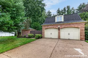 1330 Ridgewood Dr, Hastings, MI 49058 - Photo 7