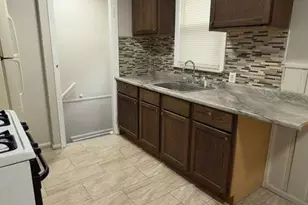 18285 Codding St, Detroit, MI 48219 - Photo 7