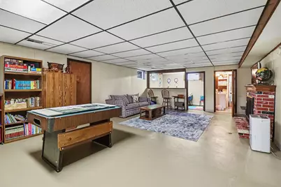 408 N Lewis Street, Ludington, MI 49431 - Photo 17