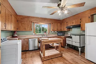 43666 Co Rd 388, Bloomingdale, MI 49026 - Photo 3