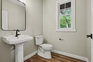 66710 Maple Wood Dr, Edwardsburg, MI 49112 - Photo 9