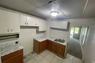 15828 Belden St, Detroit, MI 48238 - Photo 9