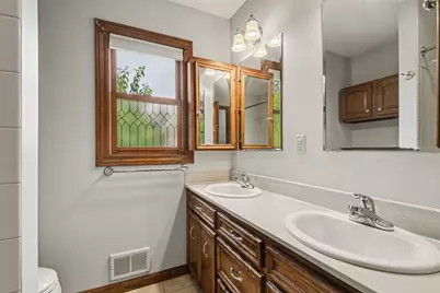 2146 Engleside Drive SE, Grand Rapids, MI 49546 - Photo 21