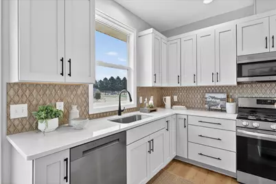 14222 Bridgeview Pointe, Vicksburg, MI 49097 - Photo 9
