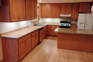 12415 Clinton River Rd, Sterling Heights, MI 48313 - Photo 11