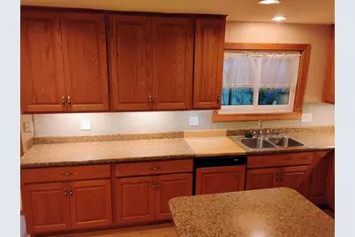 12415 Clinton River Road, Sterling Heights, MI 48313 - Photo 7