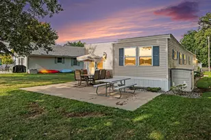 595 Sassafrass Dr, Coldwater, MI 49036 - Photo 5