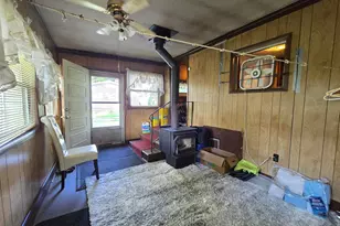 7991 Ivan Dr, Parma, MI 49269 - Photo 5