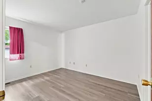 2071 Vine Way Dr, Canton, MI 48188 - Photo 15