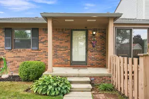 2071 Vine Way Dr, Canton, MI 48188 - Photo 3