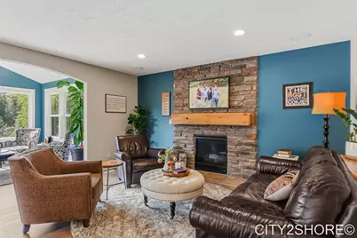 8560 Twin Lakes Drive, Jenison, MI 49428 - Photo 11