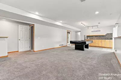 1031 Legacy NE, Comstock Park, MI 49321 - Photo 35