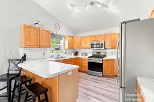 1031 Legacy NE, Comstock Park, MI 49321 - Photo 15