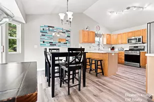 1031 Legacy NE, Comstock Park, MI 49321 - Photo 11