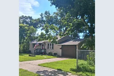 746 Hiways Avenue, South Haven, MI 49090 - Photo 1