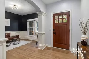 1622 Amberley Ct SE, East Grand Rapids, MI 49506 - Photo 5