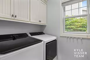 1622 Amberley Ct SE, East Grand Rapids, MI 49506 - Photo 19