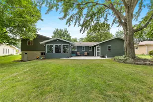 819 E Plainfield Ct, Zeeland, MI 49464 - Photo 31