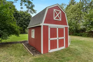 819 E Plainfield Ct, Zeeland, MI 49464 - Photo 33
